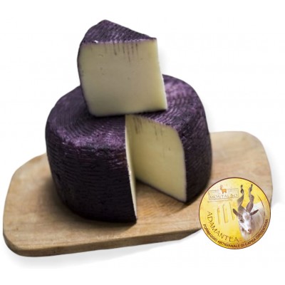Girgentana breed goat cheese aged in Nero d'Avola pomace